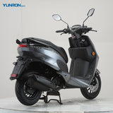 EEC COC Certificate EVA 125CC with J25 Engine EFI System Front CBS Disc Brake Max Speed 85kmh in Black Color Adults Moped