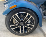 Reverse Trike, 550CC, 2-Cyliner water-cooling engine, CVT style, ABS disc brake, EFI system, Max.speed 130km/h