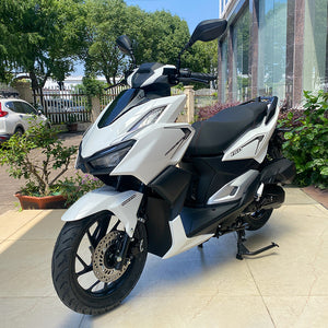 Vario 150CC EPA, air-cooling GY6 engine, front and rear disc brake system, Carburetor system